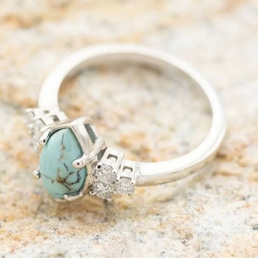 Turquoise & Zircon Silver Ring - Picture 2 of 5